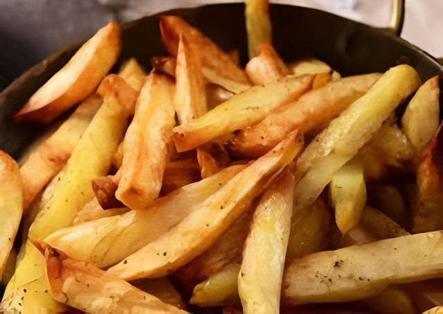 Steak fries small.